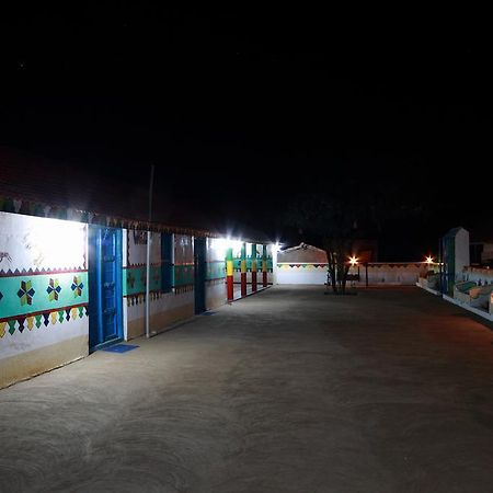 Rann Bhumi Homestay Resort Hodka Екстер'єр фото