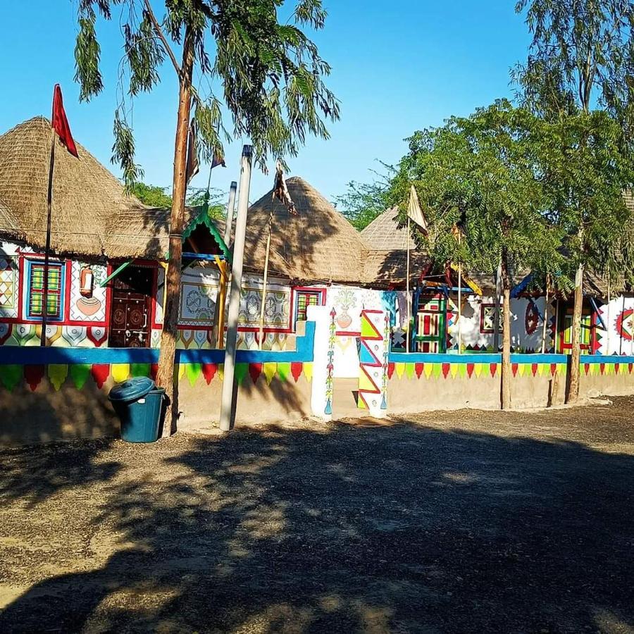 Rann Bhumi Homestay Resort Hodka Екстер'єр фото