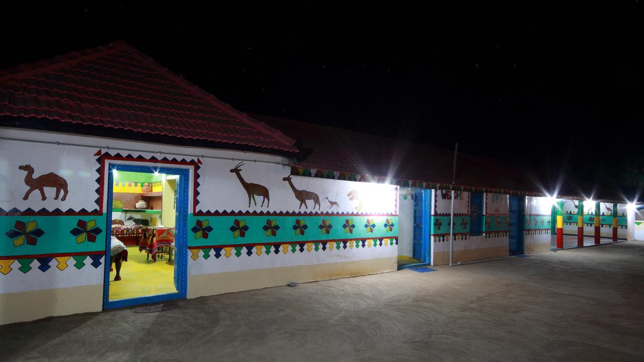 Rann Bhumi Homestay Resort Hodka Екстер'єр фото